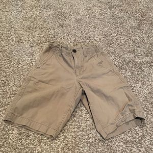 5/$25 Urban Pipeline Khaki Shorts Size 8 Regular